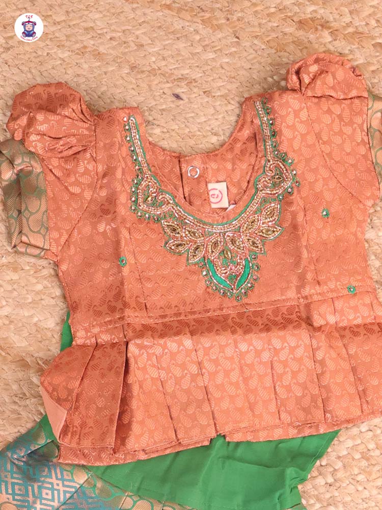 Brown & Green - Pavadai Sattai