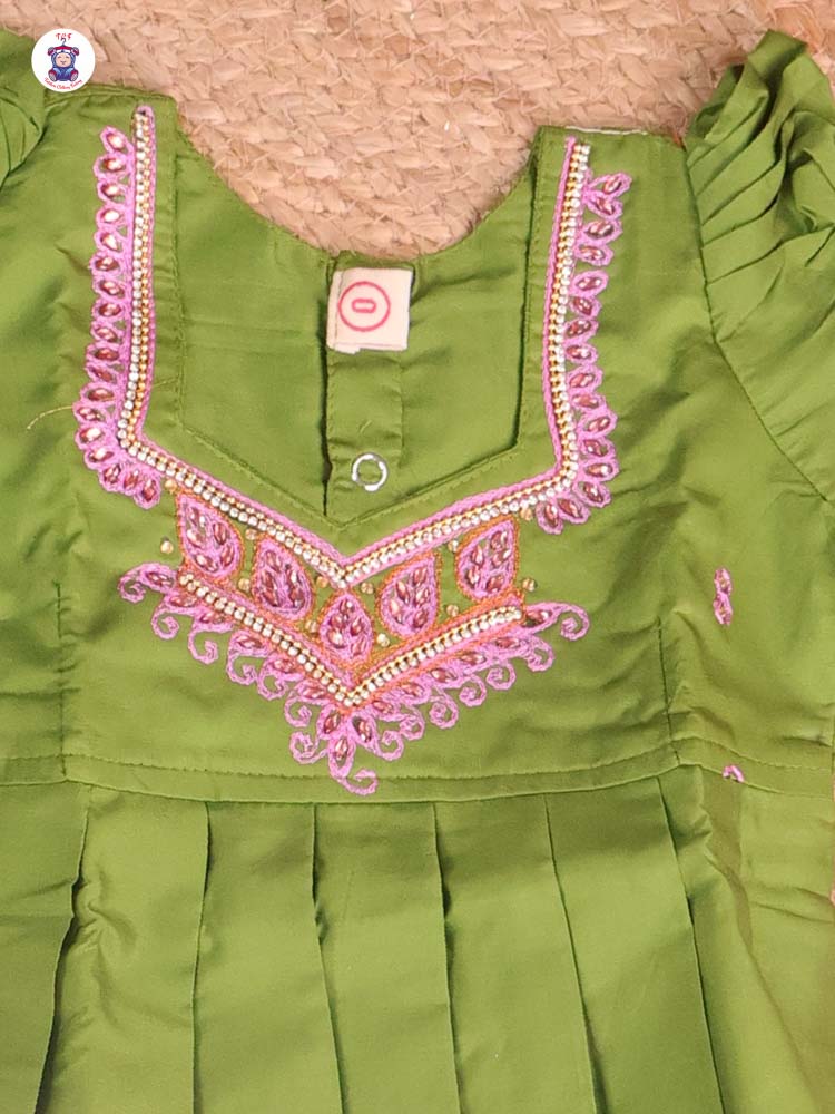 Green & Lavender - Pavadai Sattai