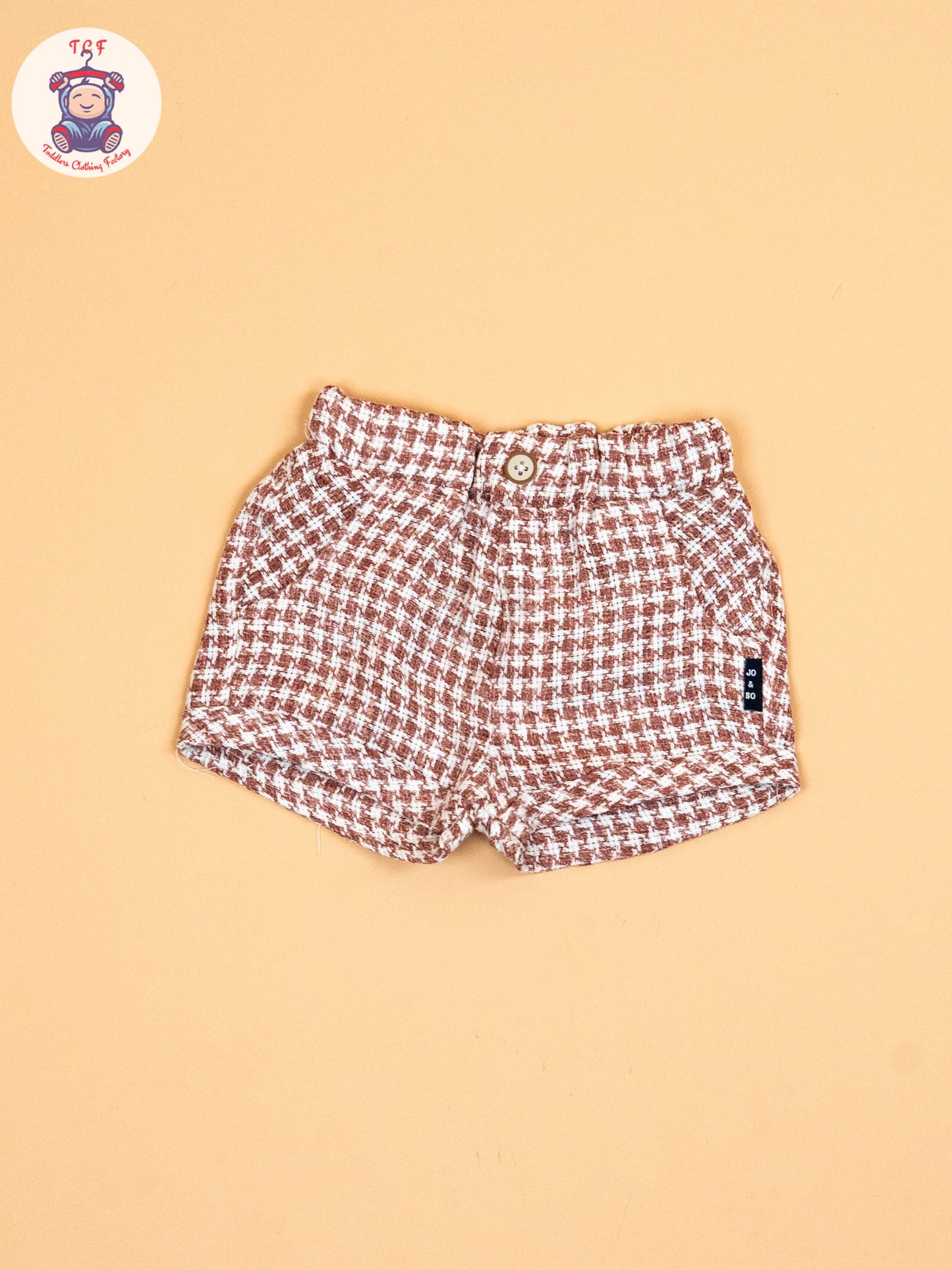 Rust & White - T-Shirts & Shorts