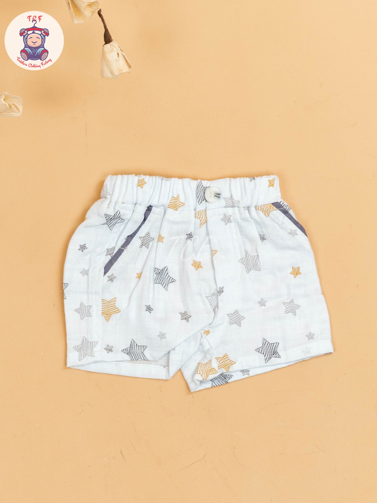 Half White - T-Shirts & Shorts