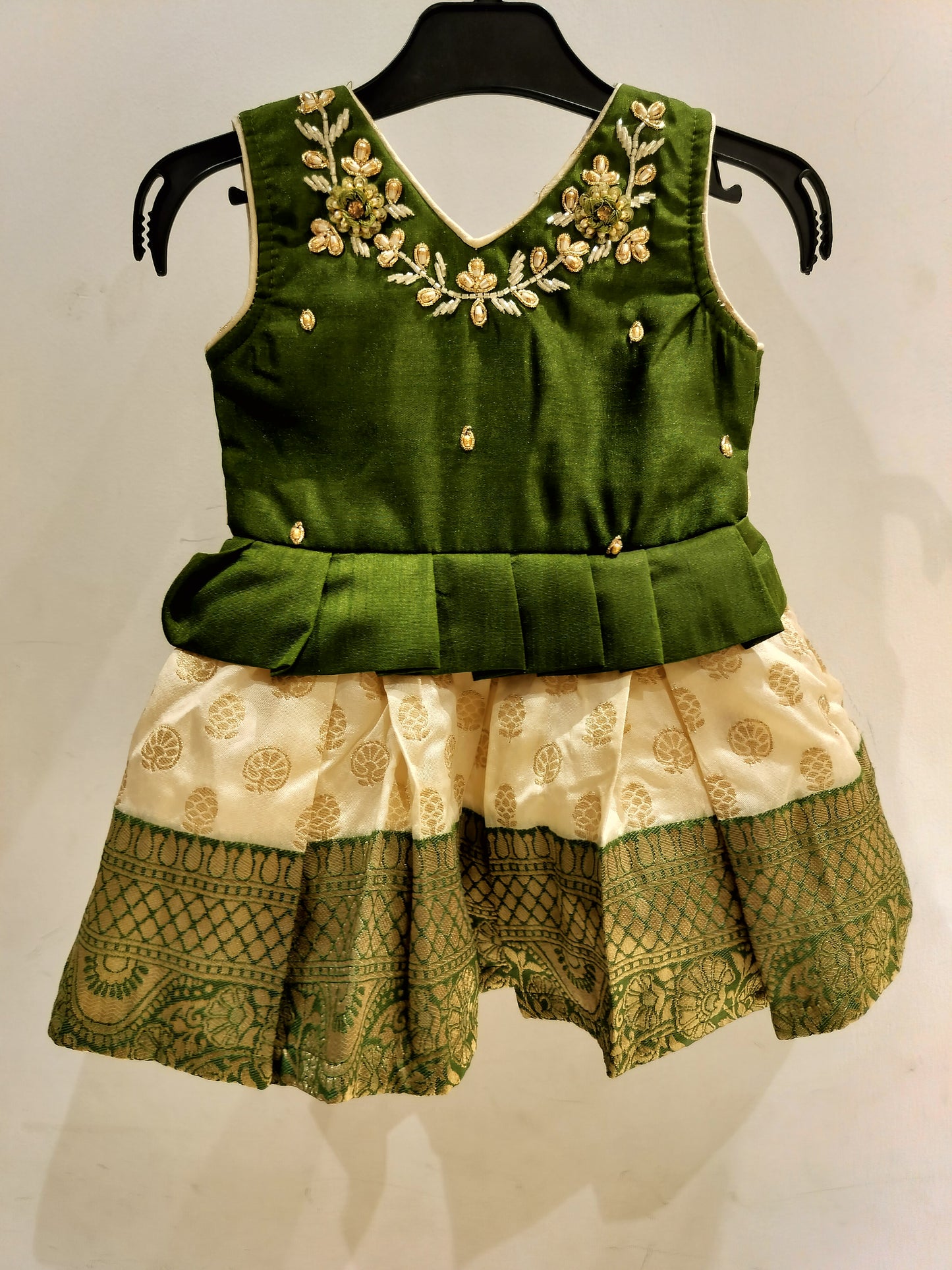 Green & Cream - Kids Readymade Frocks