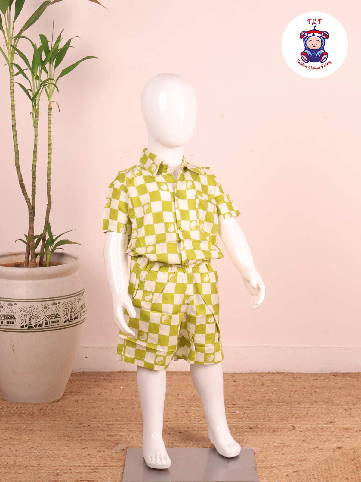 Green - Box Printed Spread Collor Shirt With Shorts