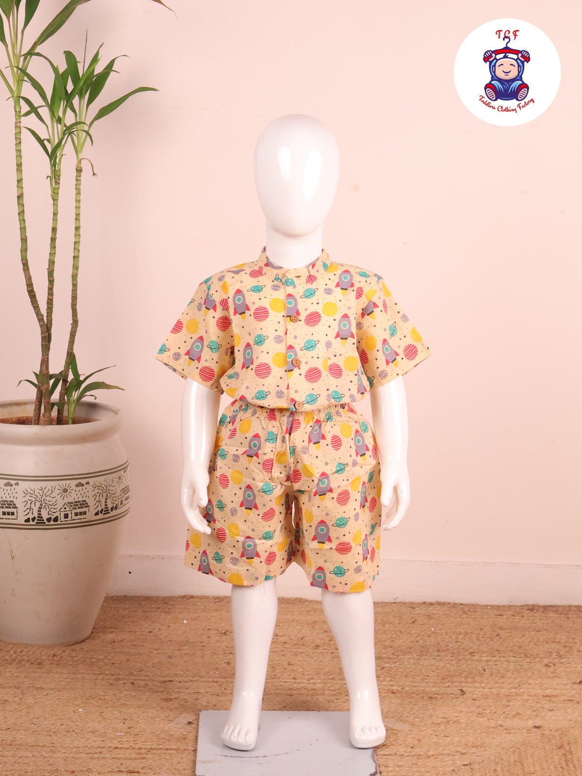 Cream - Printed Pan Collor Neck Shirt With Shorts