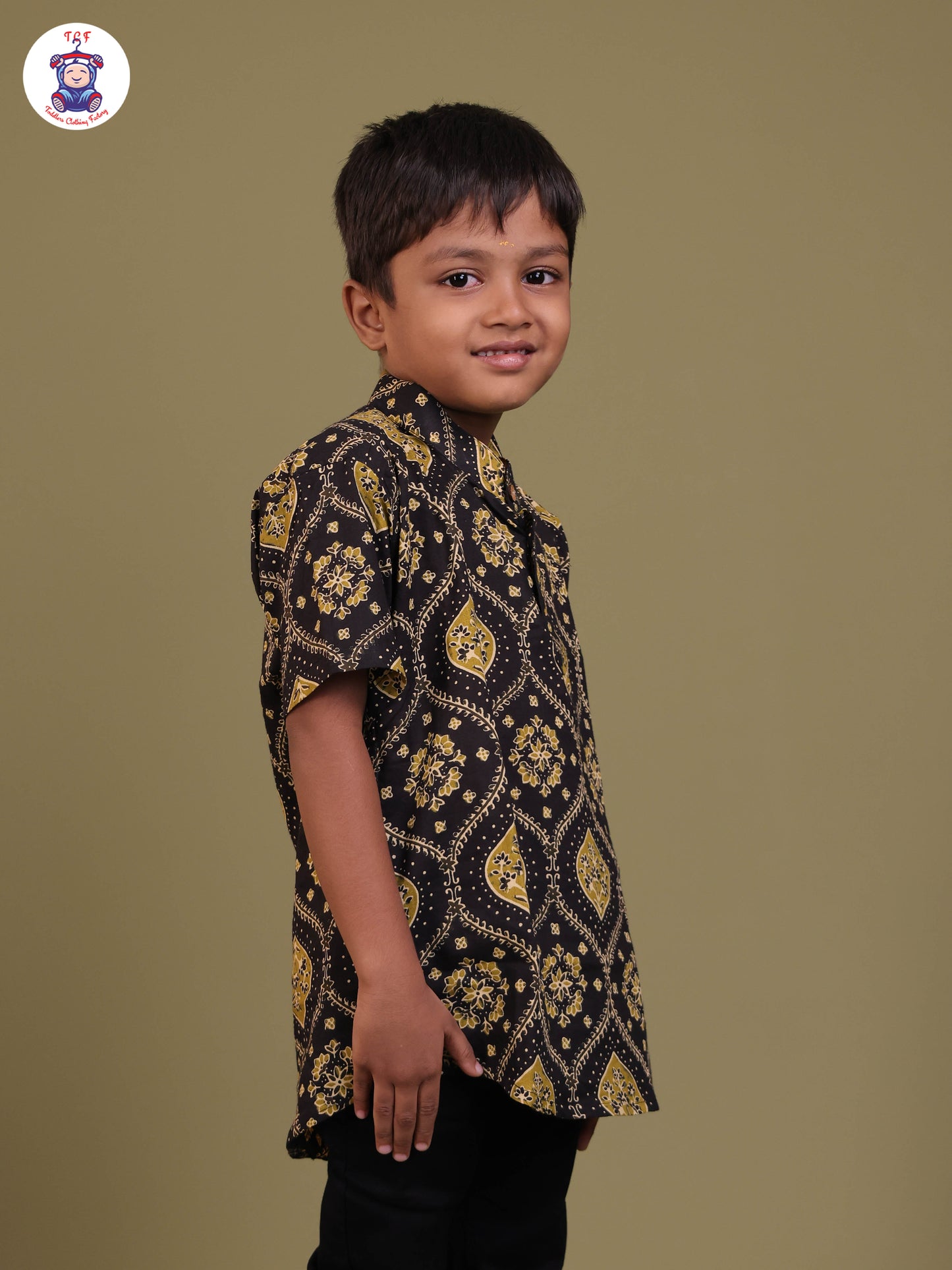 Black & Green - Boys Printed Short Kurta