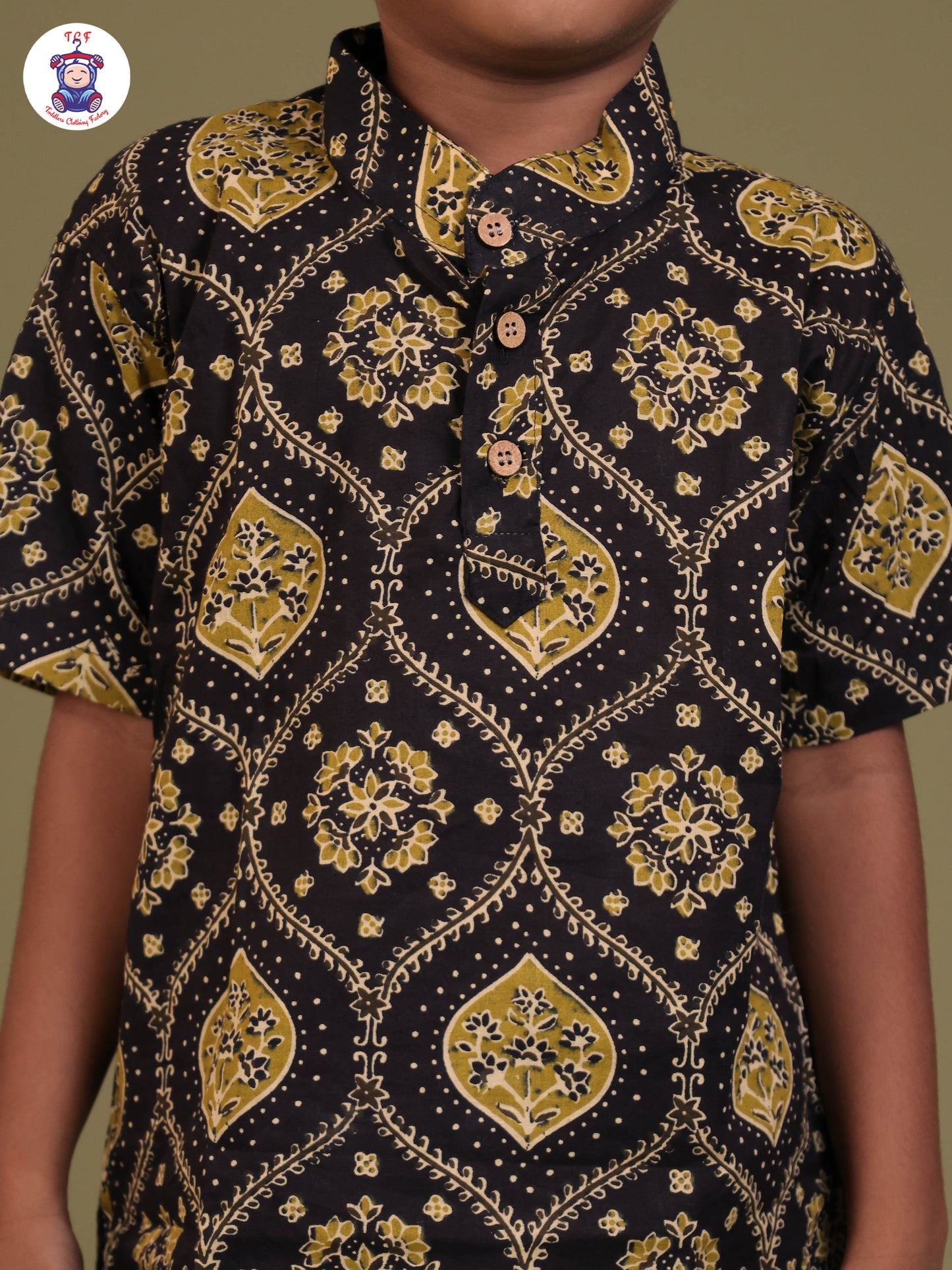 Black & Green - Boys Printed Short Kurta