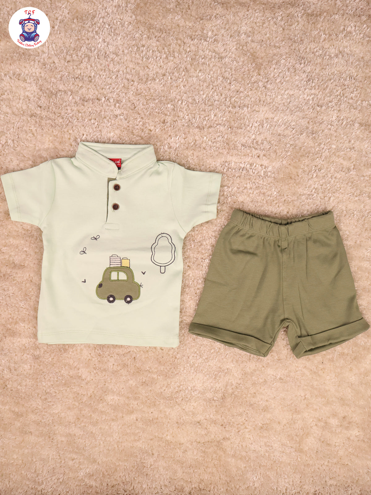 Light Green Collor T-Shirts With Shorts