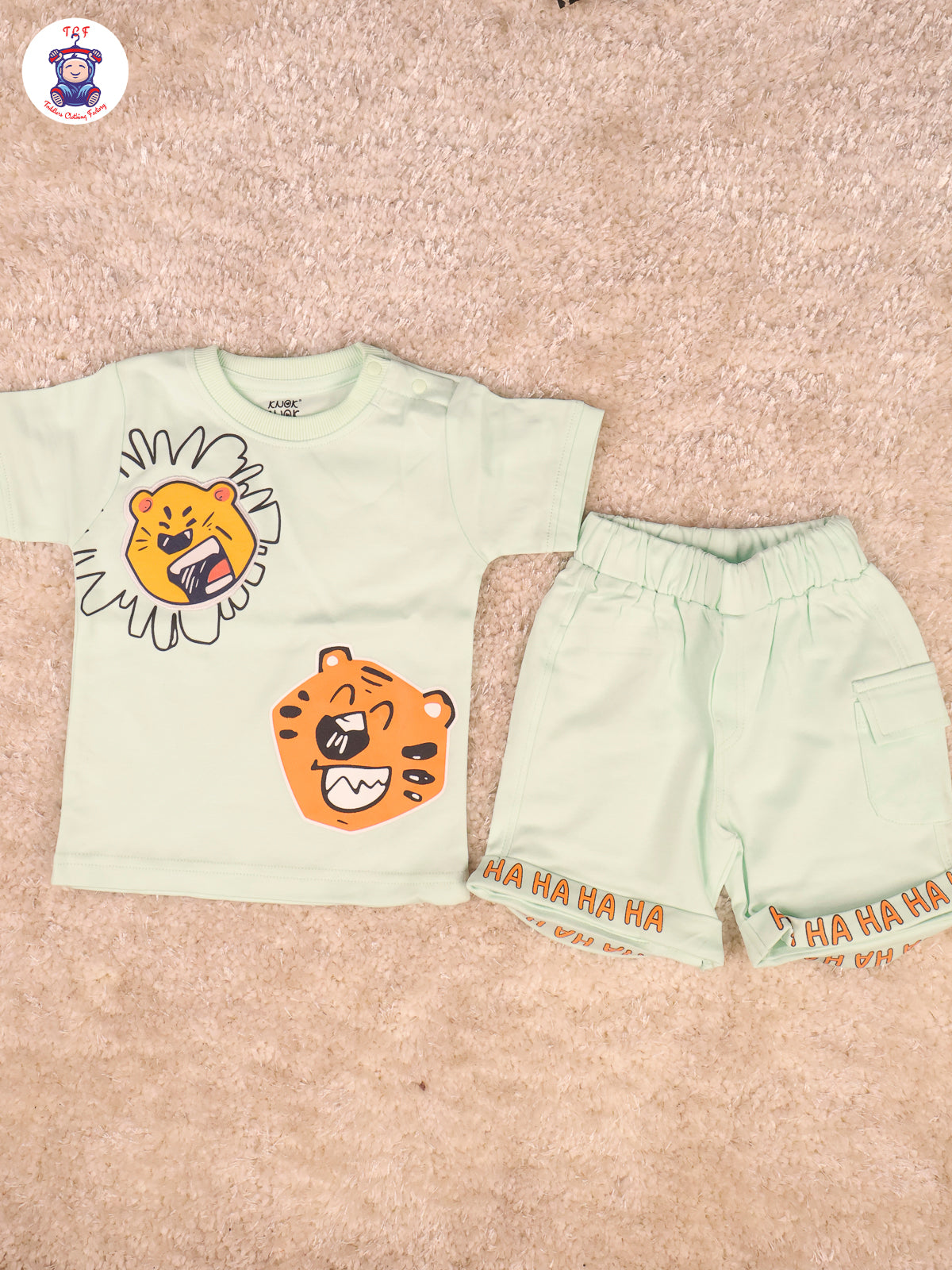 Pastel Green - T-Shirts & Shorts