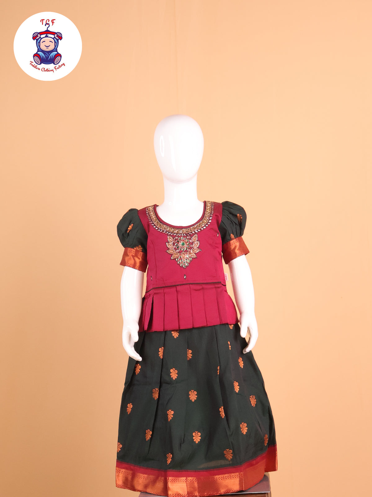 Maroon & Green - Pavadai Sattai