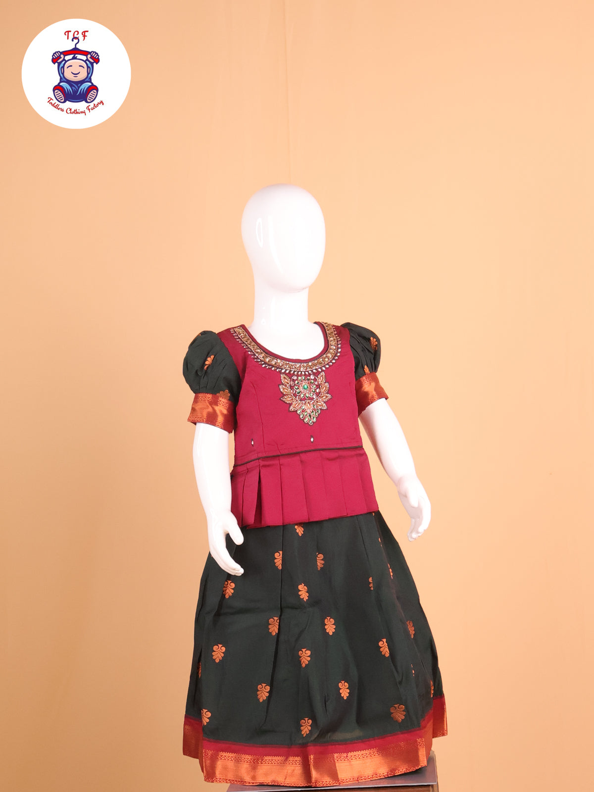 Maroon & Green - Pavadai Sattai