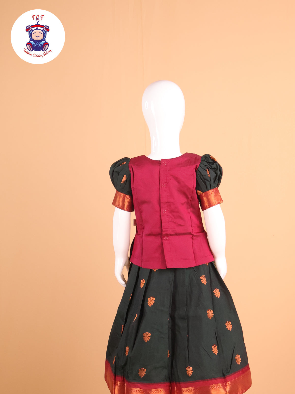 Maroon & Green - Pavadai Sattai