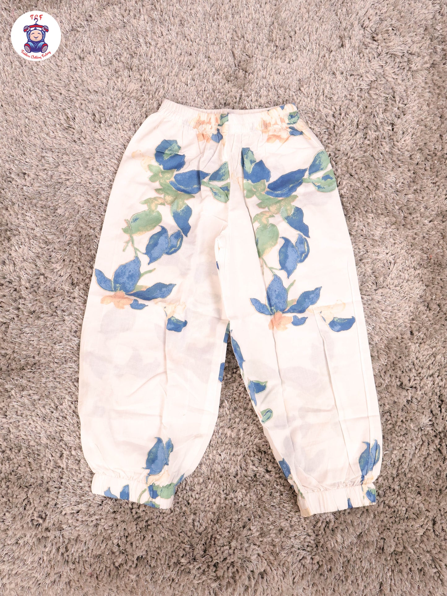 White - Floral Crop Top & Pant