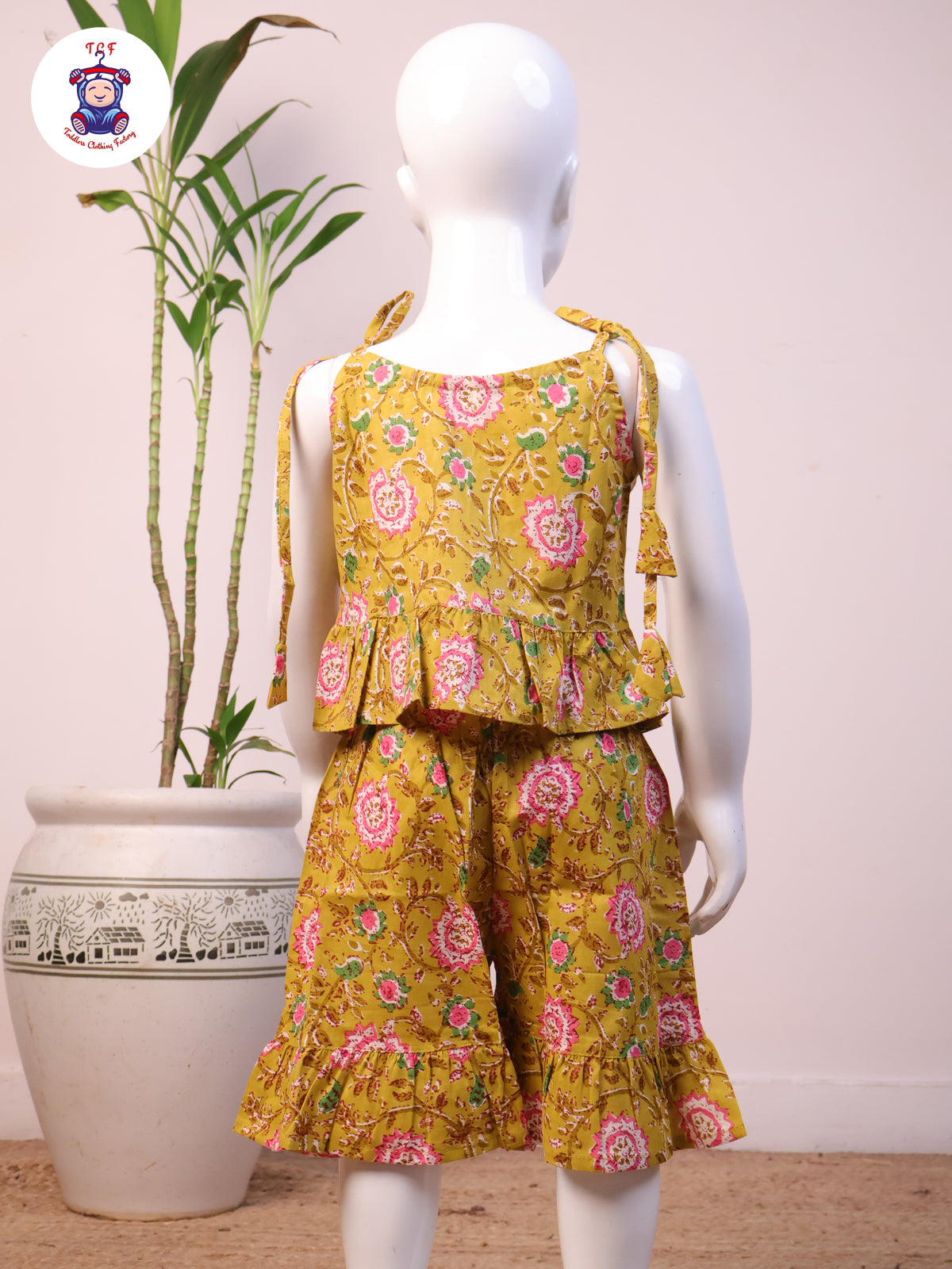 Mustard - Top & Shorts