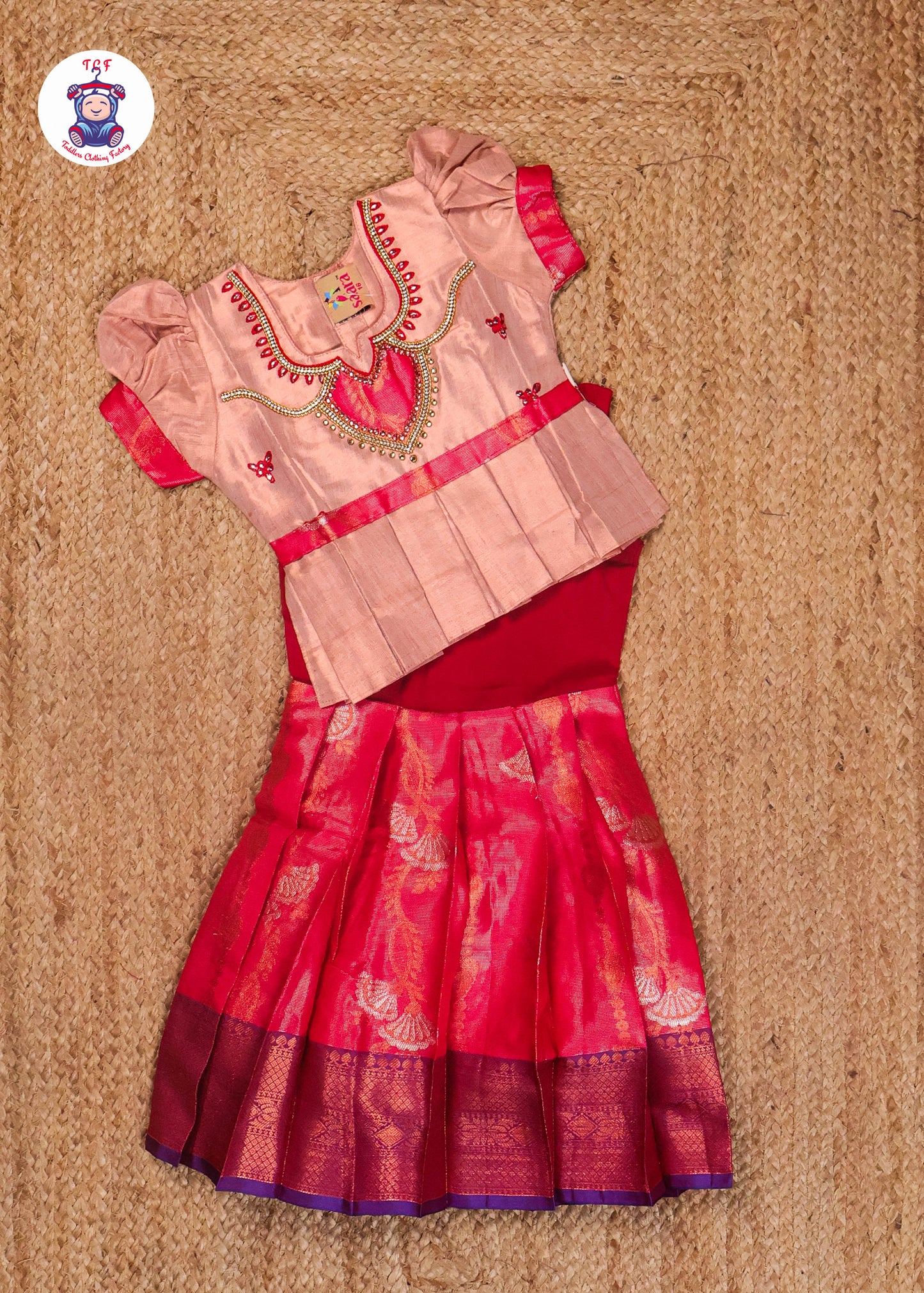 Red - Pavadai Sattai