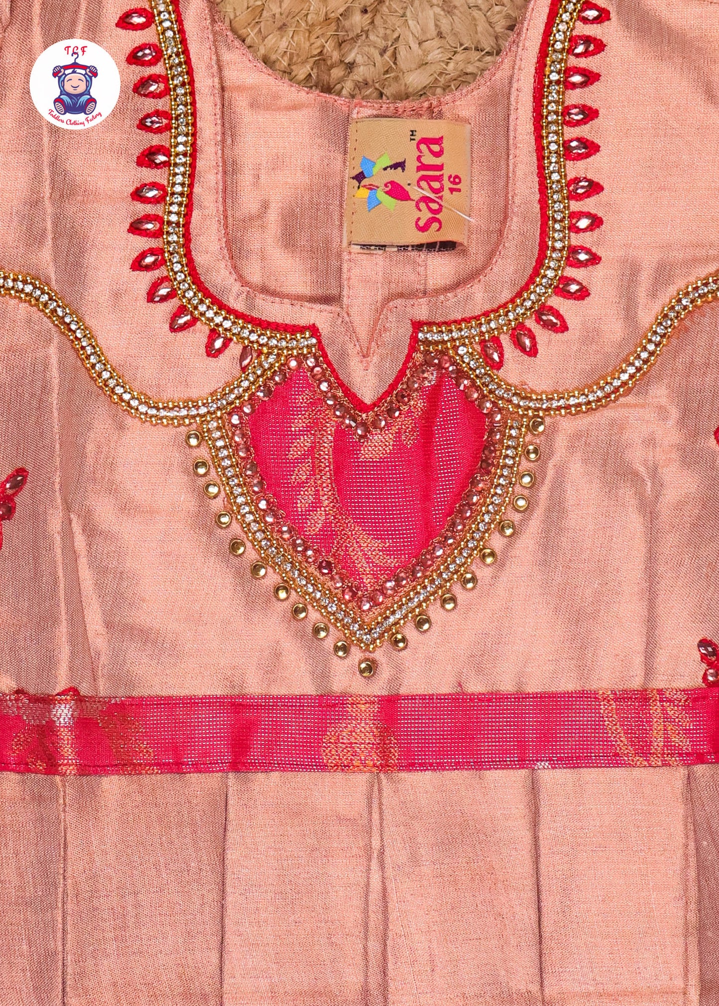 Red - Pavadai Sattai