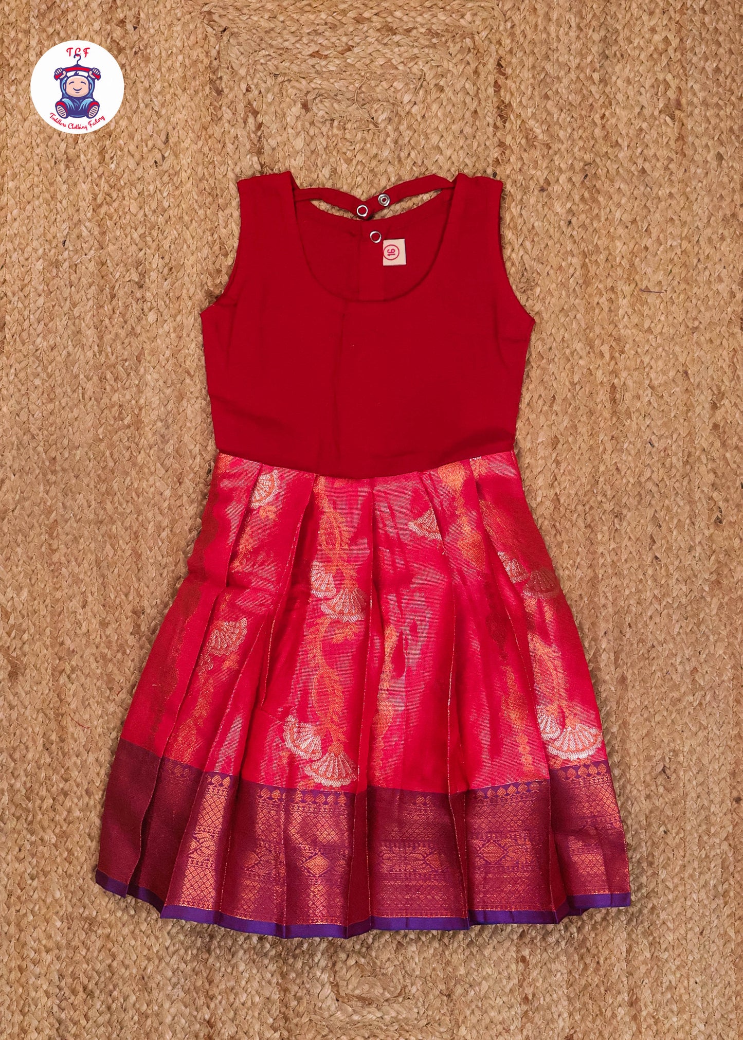 Red - Pavadai Sattai