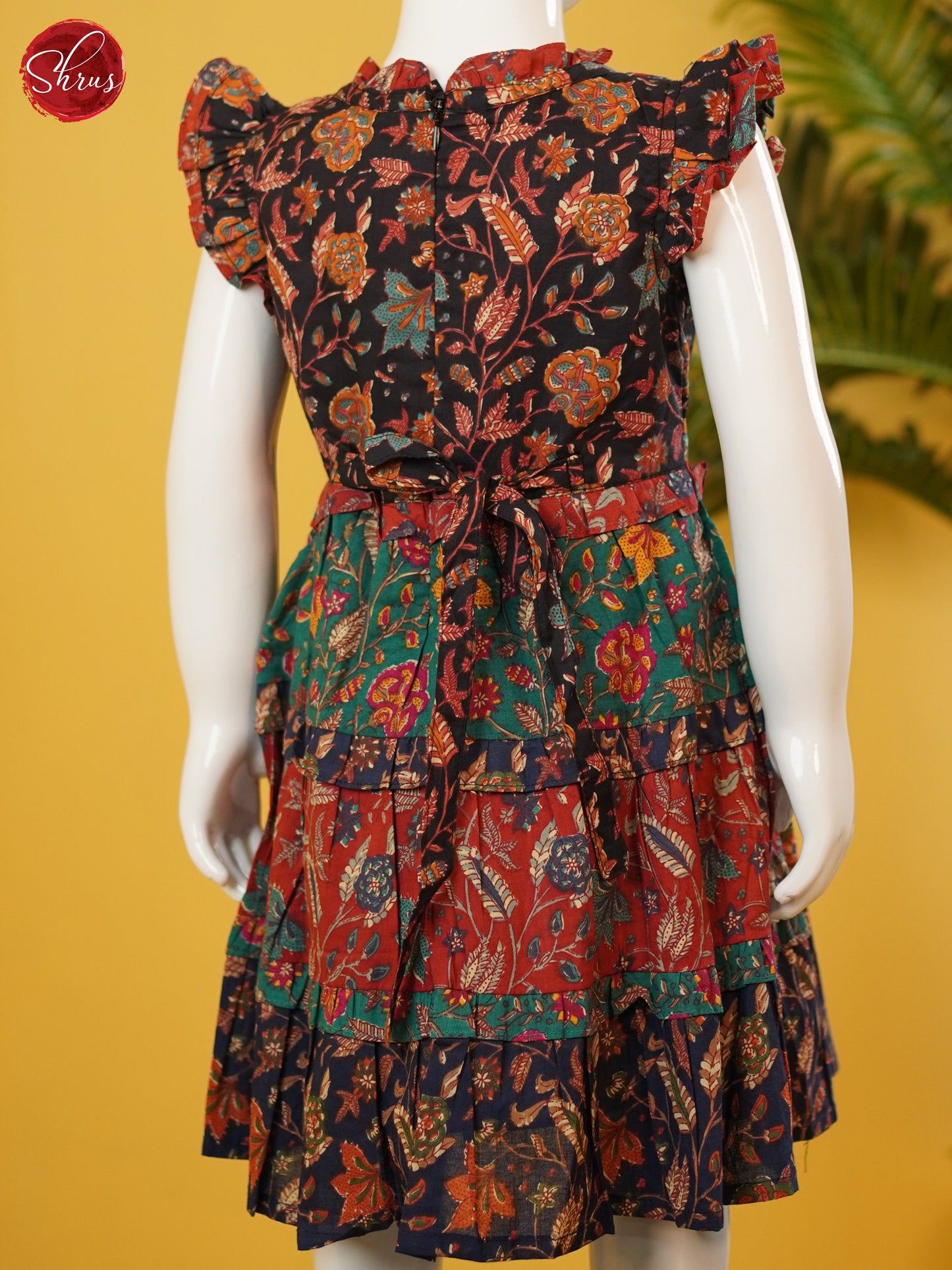 Red- readymade kidswear - Shop on ShrusEternity.com