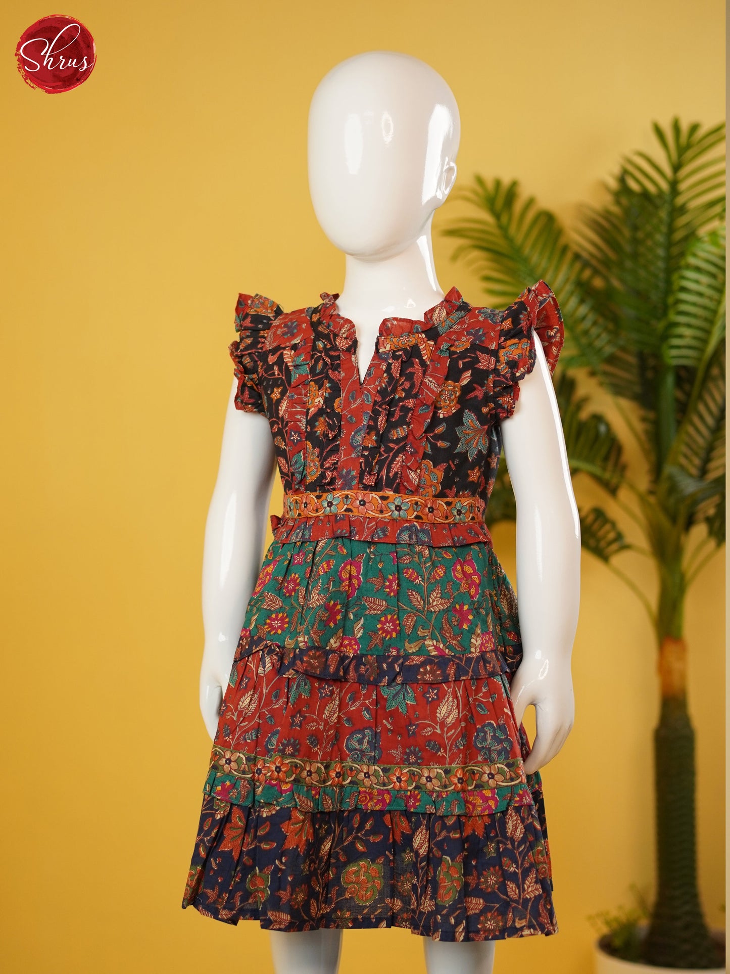 Red- readymade kidswear - Shop on ShrusEternity.com