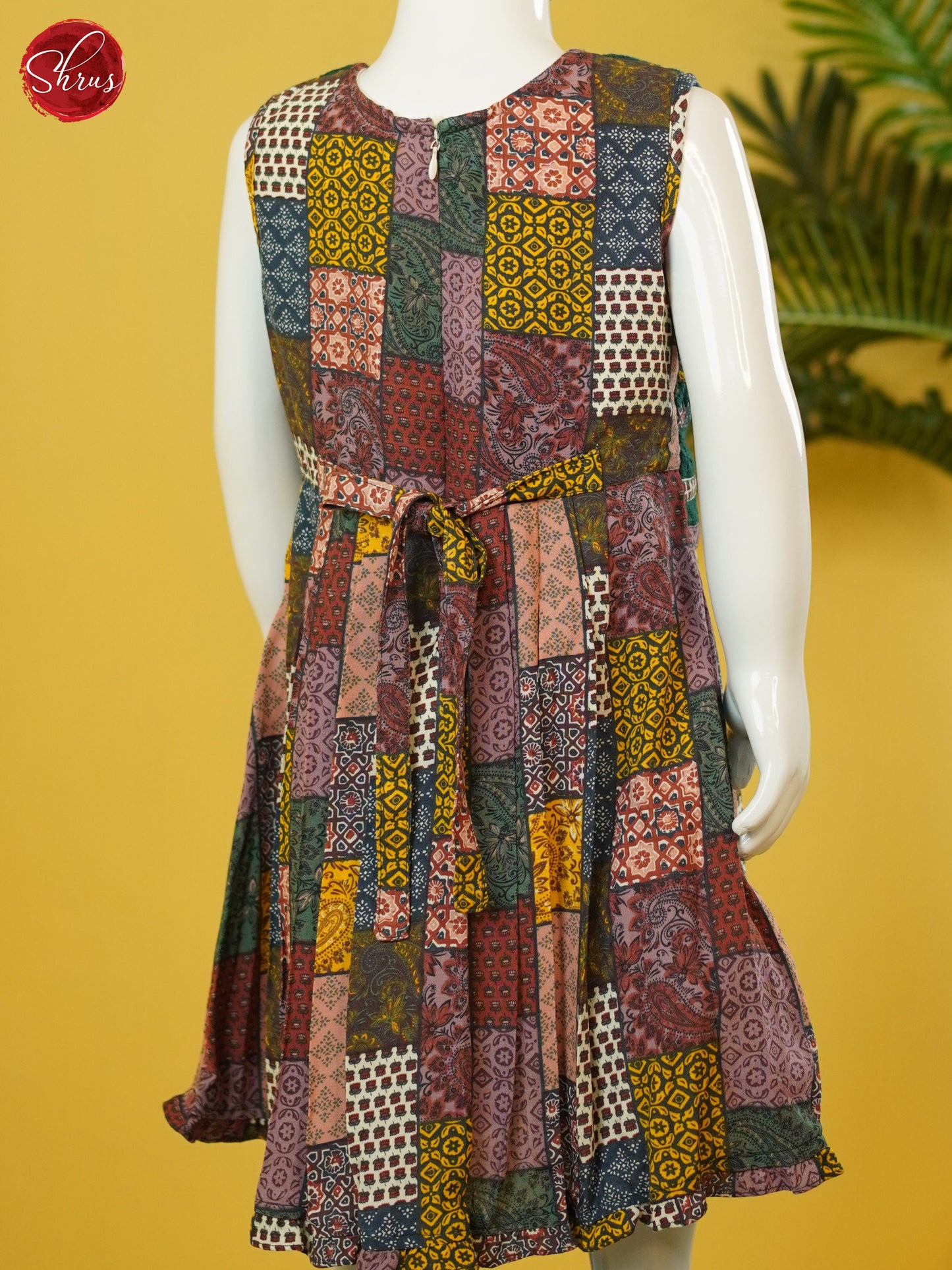 Green and Multicolor-Readymade kidswear - Shop on ShrusEternity.com