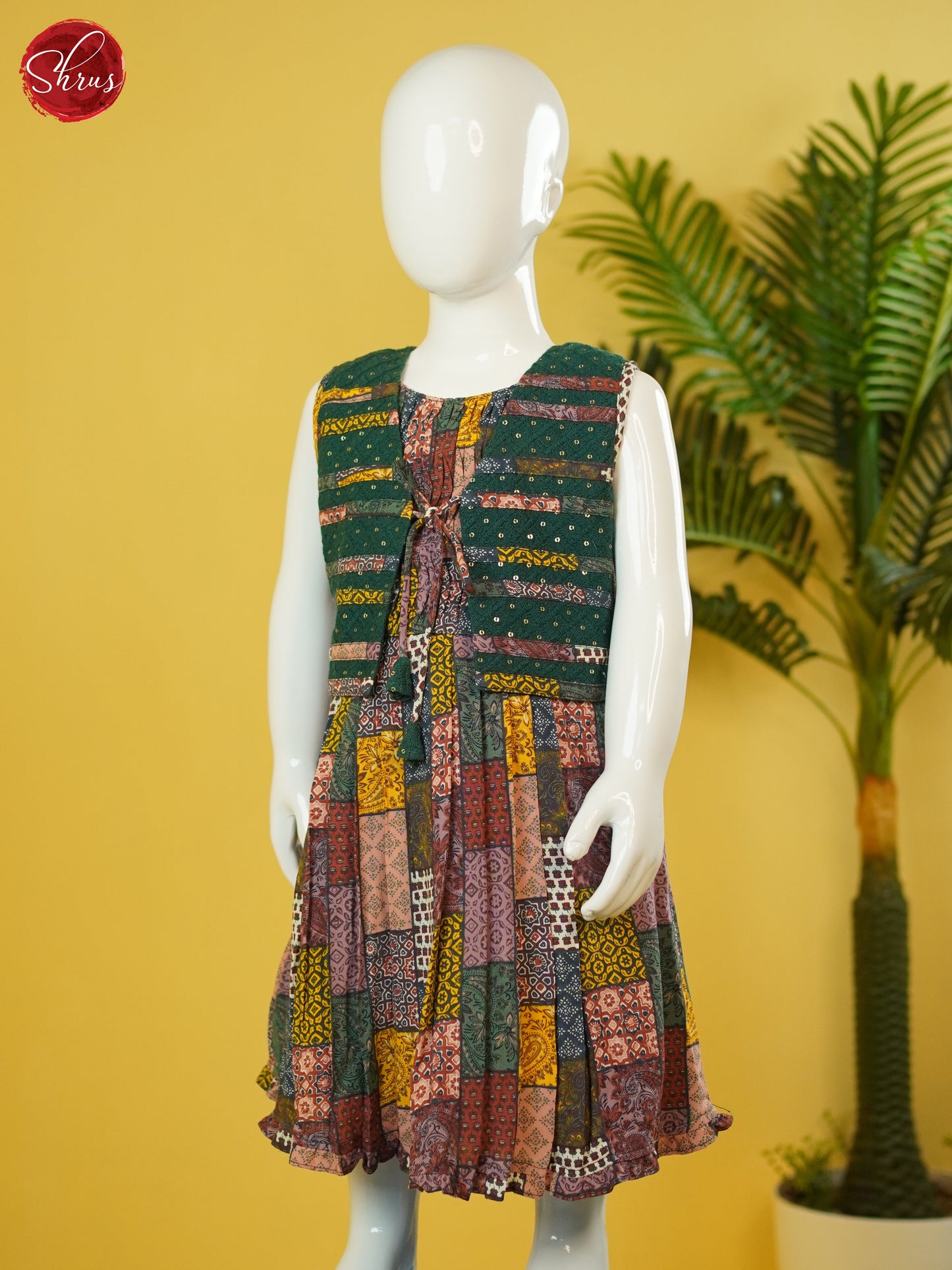 Green and Multicolor-Readymade kidswear - Shop on ShrusEternity.com