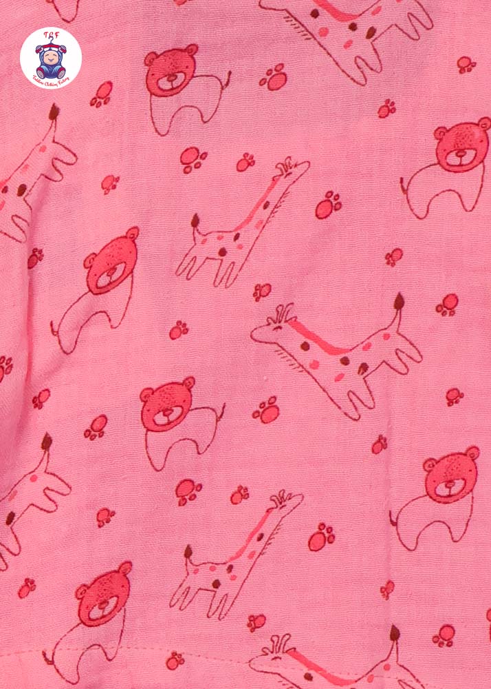 Lion & Giraffe - Unisex Muslin Jabla