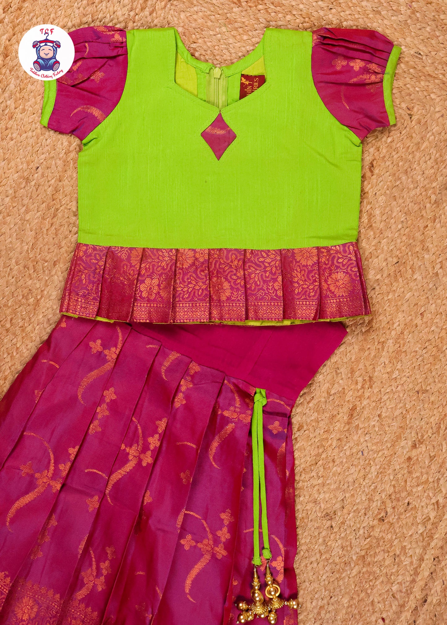 Pastel Green & Magenta - Pavadai Sattai