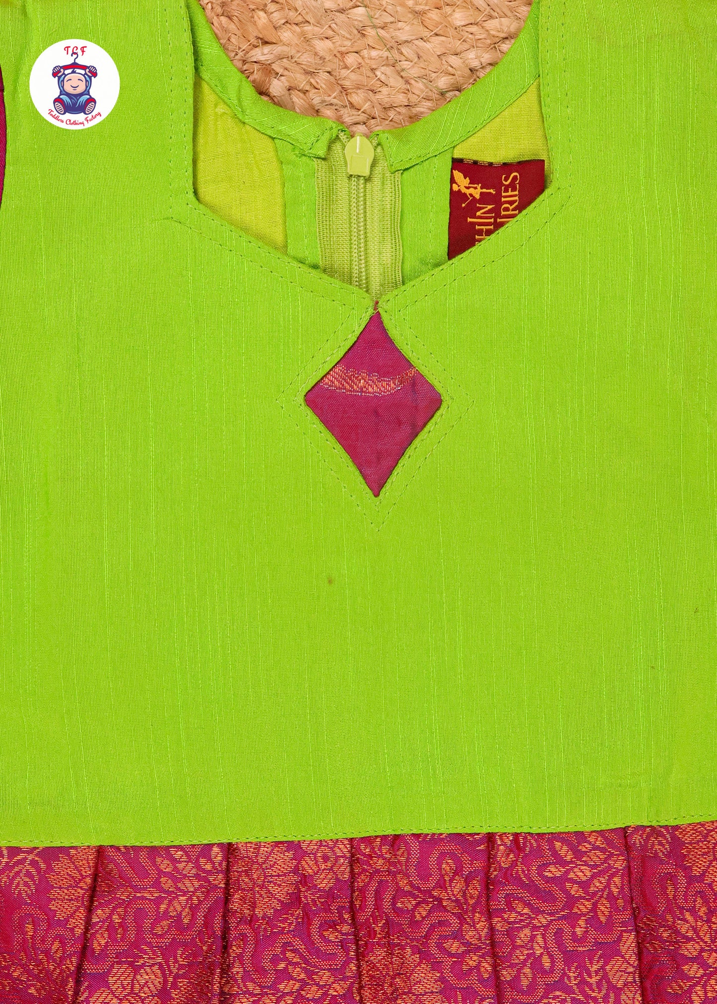 Pastel Green & Magenta - Pavadai Sattai