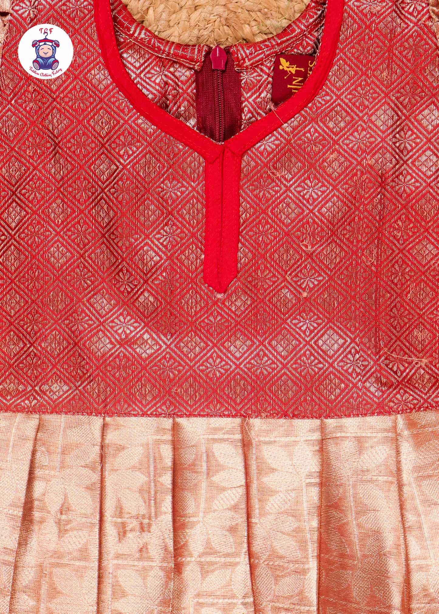 Red & Gold - Pavadai Sattai