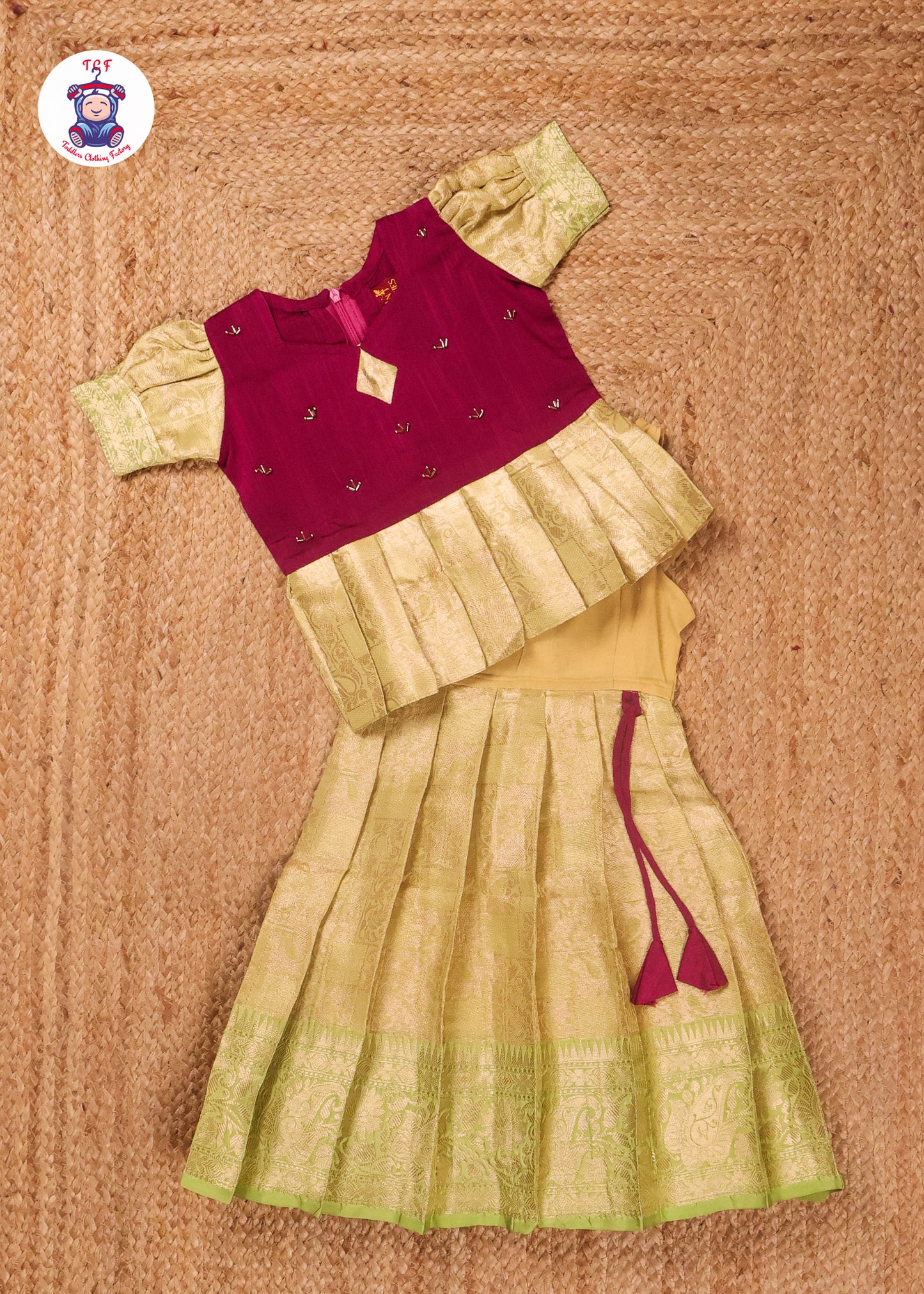 Magenta & Light Green - Pavadai Sattai