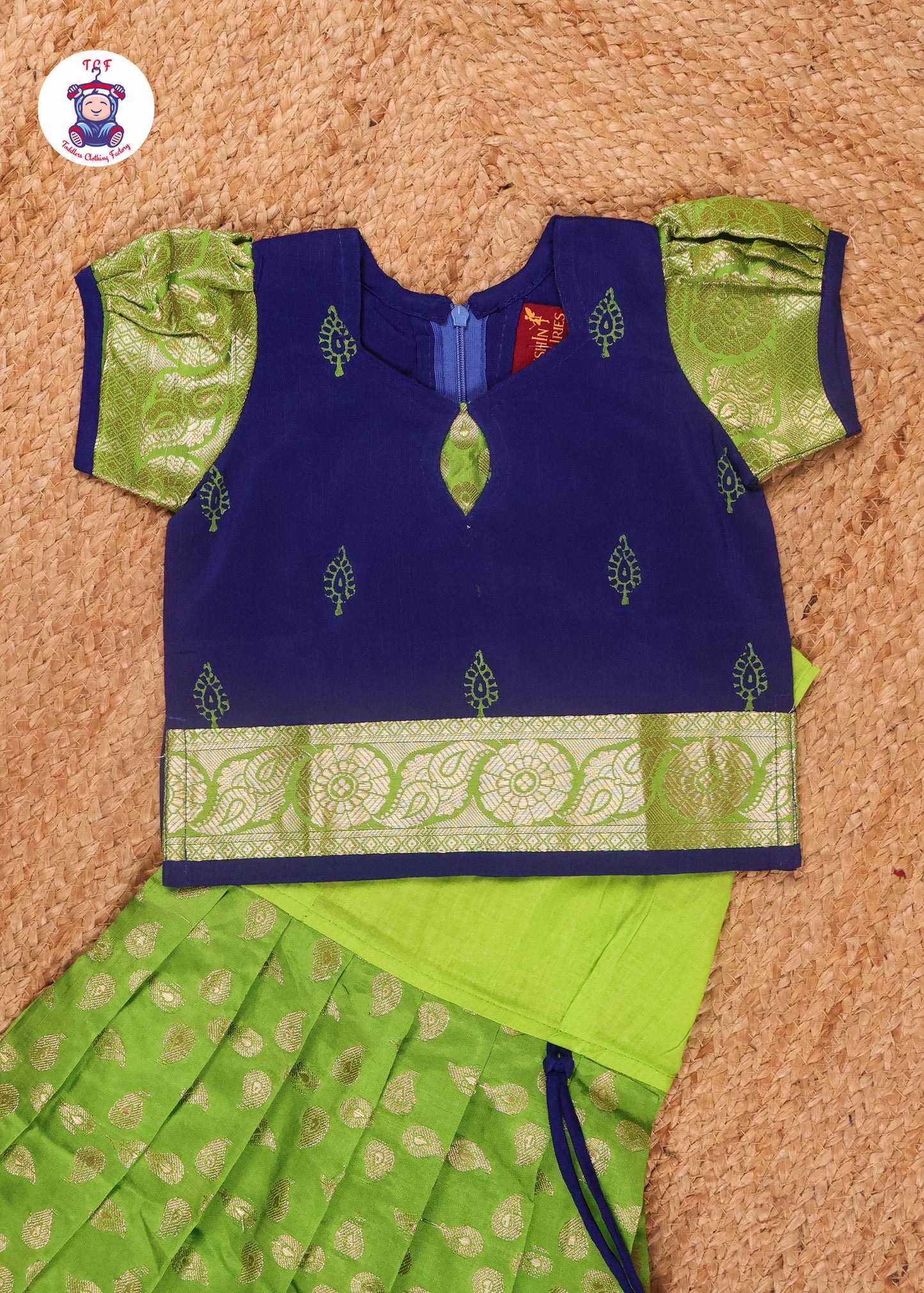 Royal Blue & Green - Pavadai Sattai