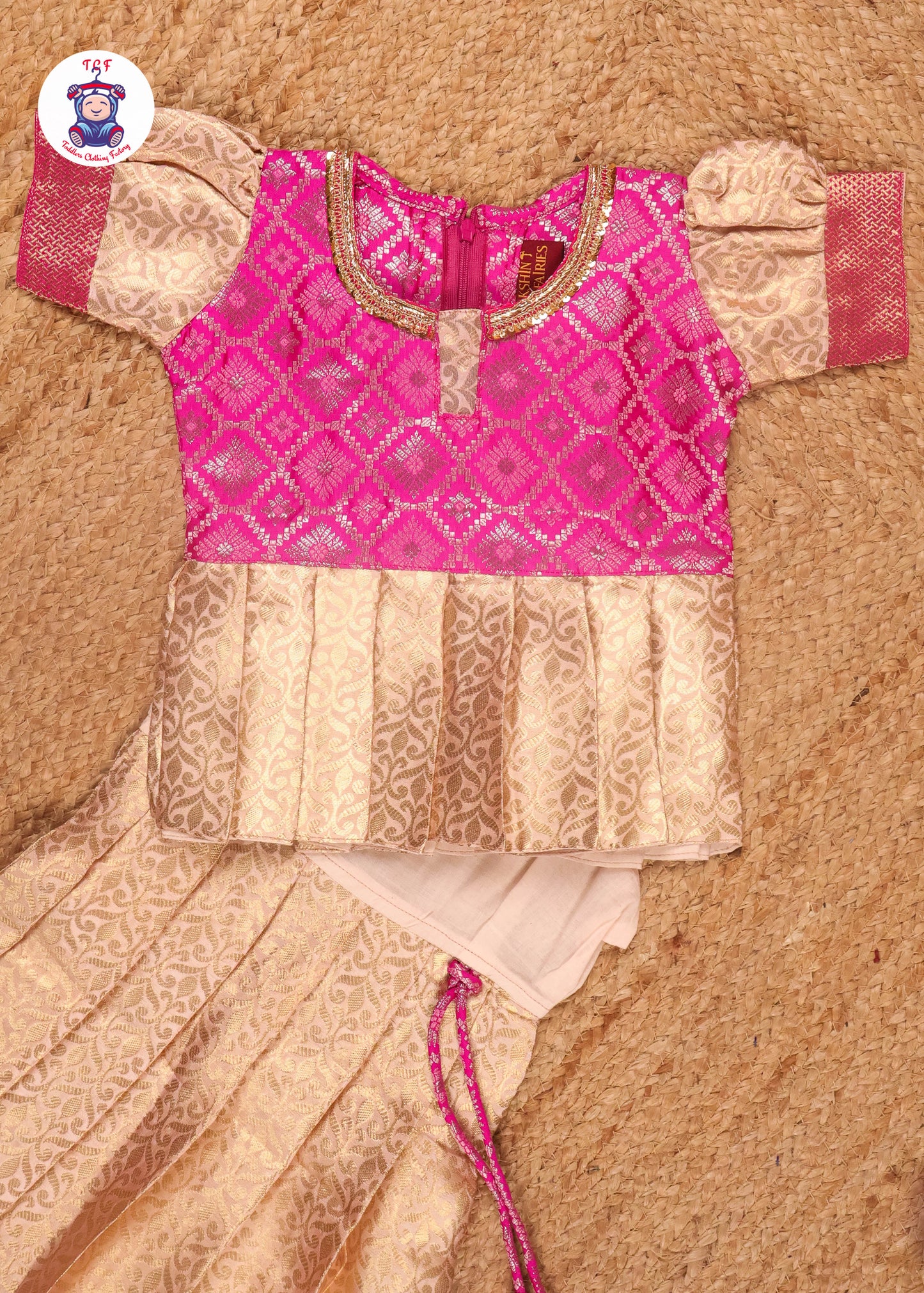 Pink & Sandal - Pavadai Sattai