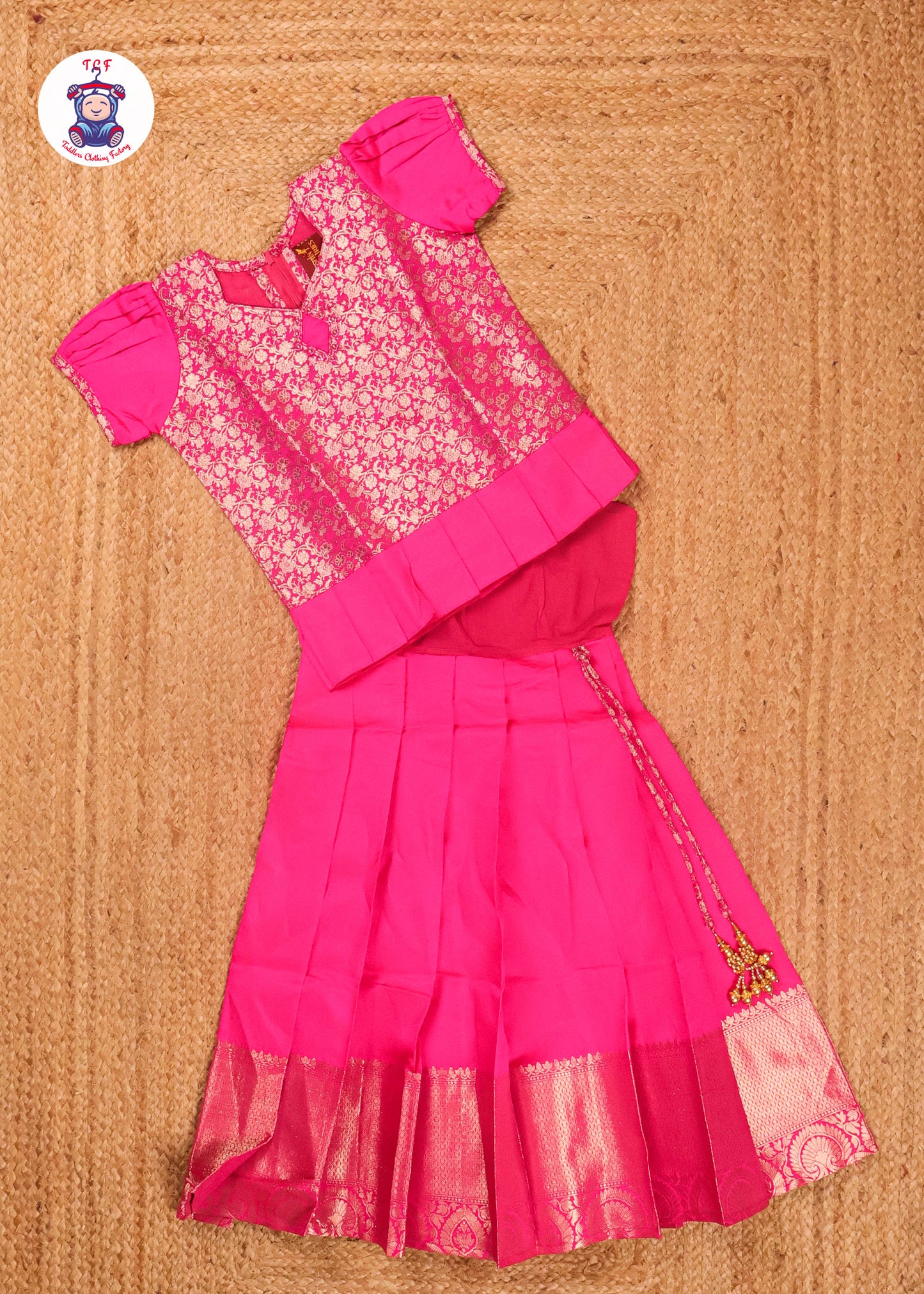 Shades of Pink - Pavadai Sattai