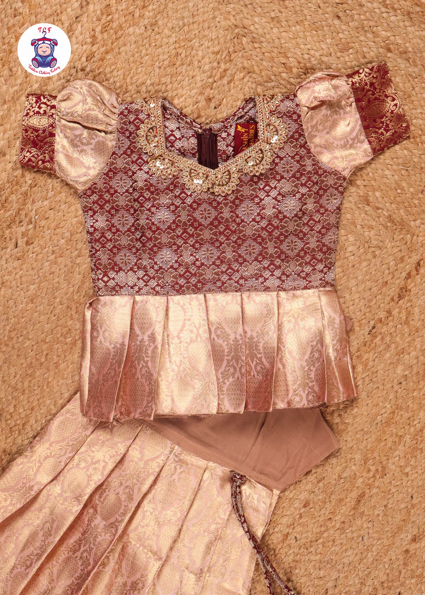 Wine - Pavadai Sattai