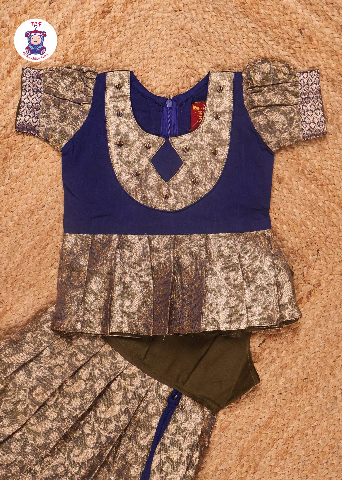 Blue & Grey - Pavadai Sattai