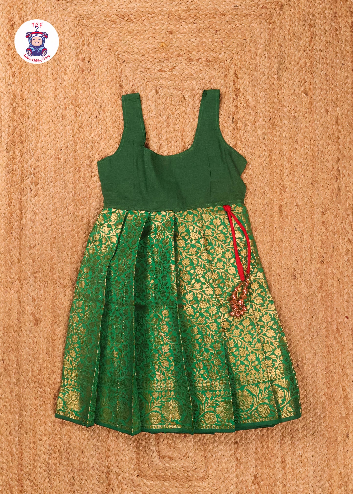 Red & Green - Pavadai Sattai