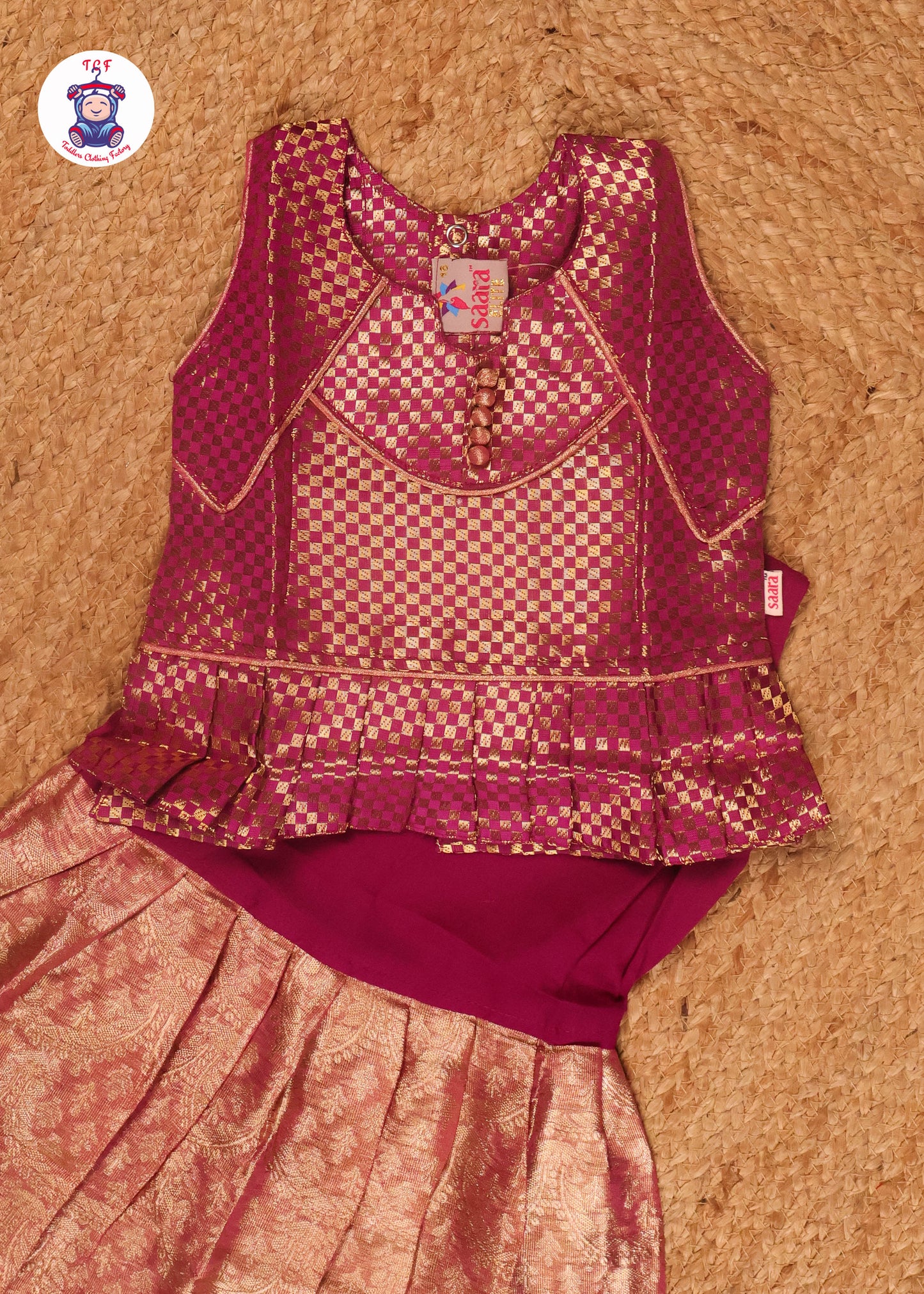 Magenta - Pavadai Sattai