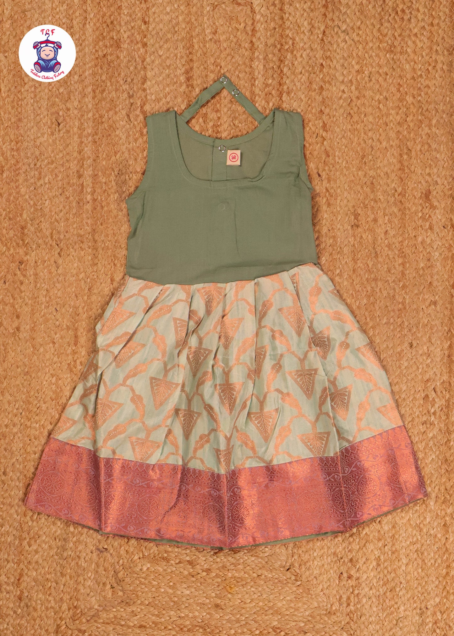 Magenta & Green - Pavadai Sattai