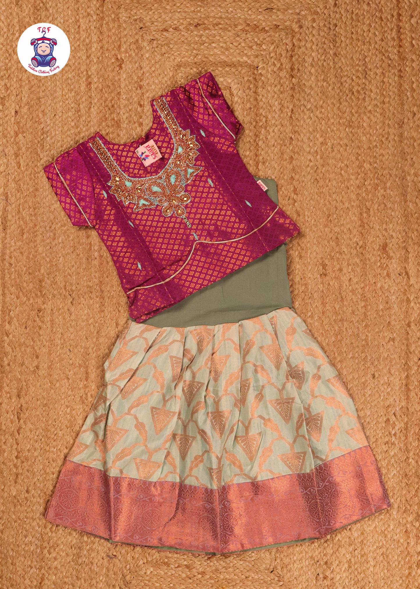 Magenta & Green - Pavadai Sattai
