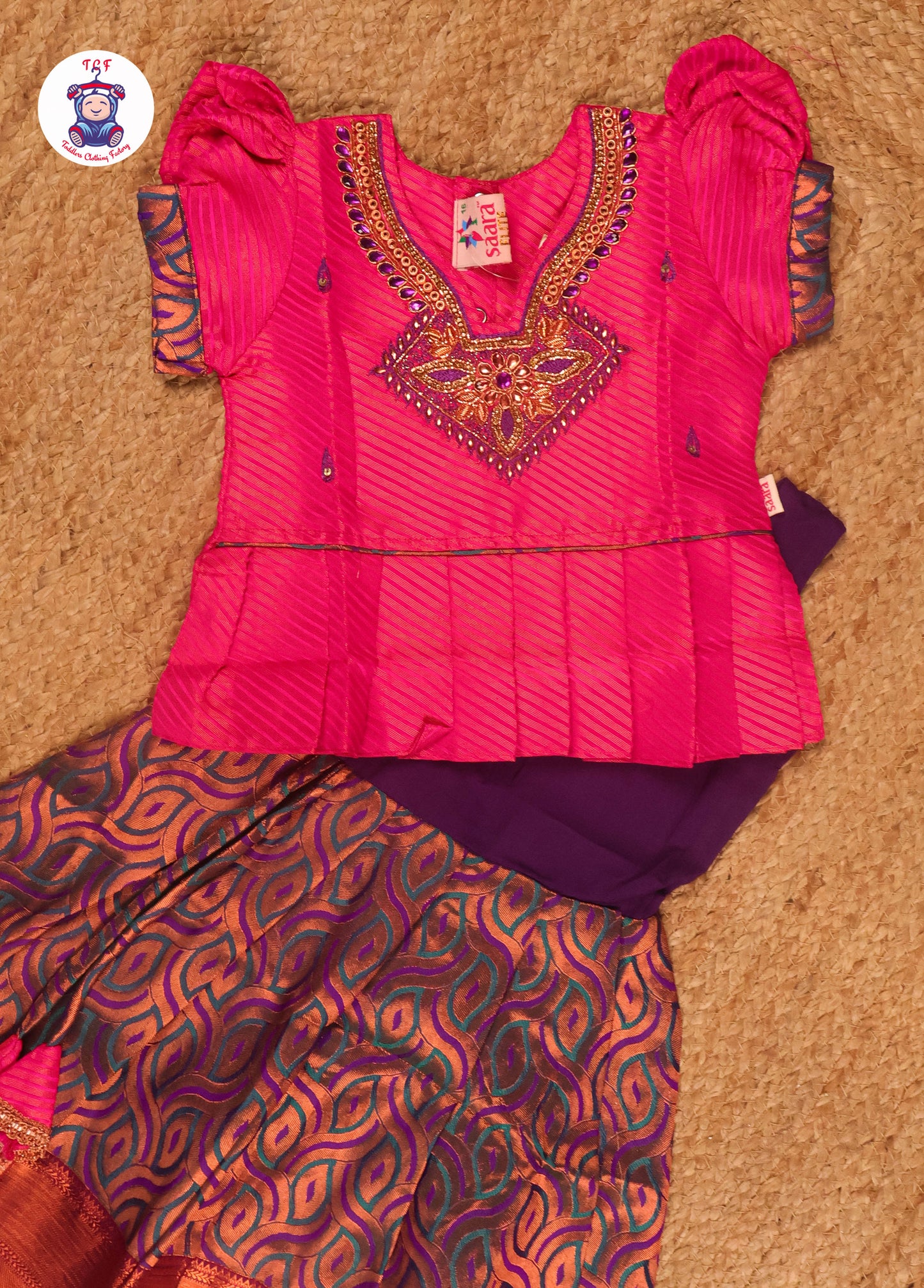 Rani Rose - Pavadai Sattai