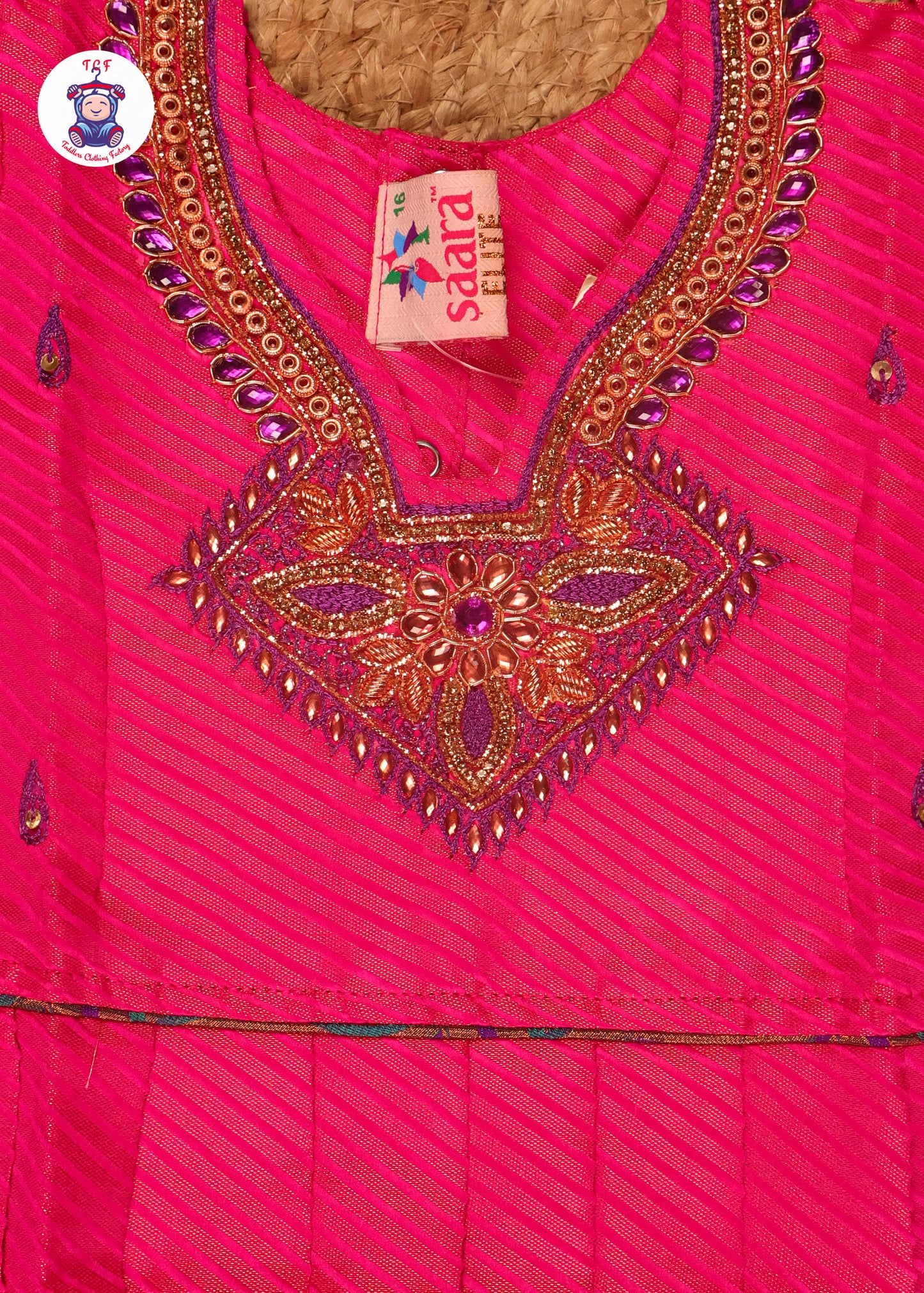 Rani Rose - Pavadai Sattai