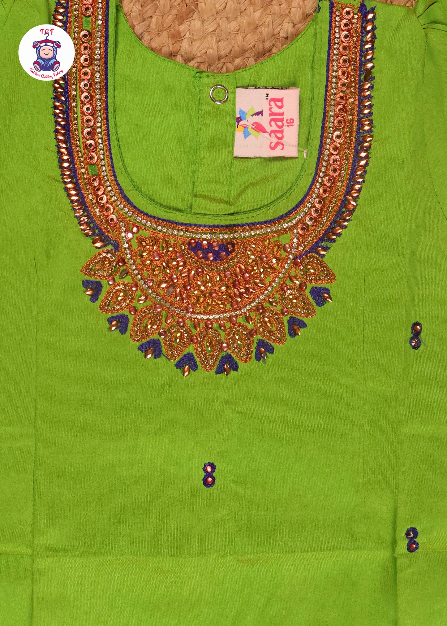Parrot Green - Pavadai Sattai