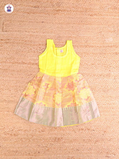 Violet & Yellow - Pavadai Sattai