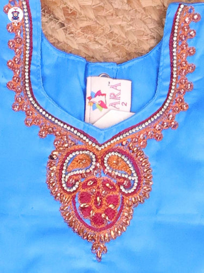 Blue & Copper - Pavadai Sattai