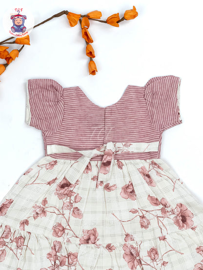 Onion Pink & White Floral Printed - Girls Readymade Cotton Frocks