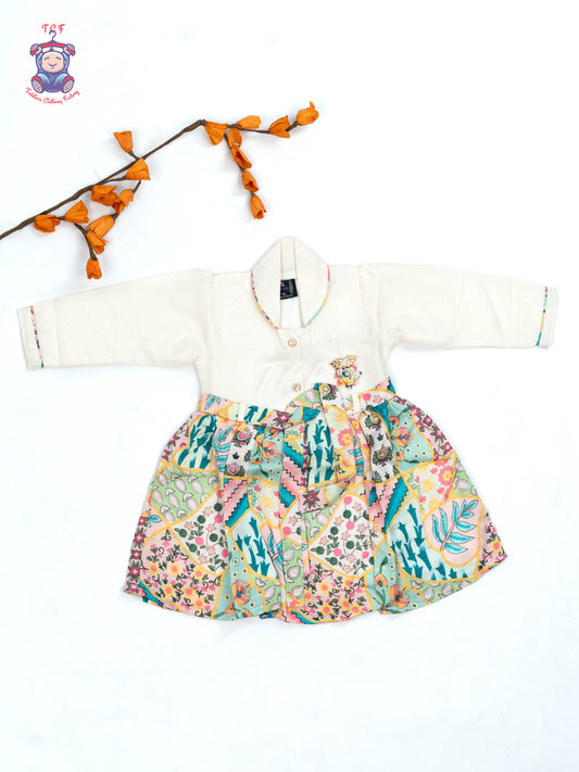 White & Light Green Floral Printed - Girls Readymade Cotton Frocks