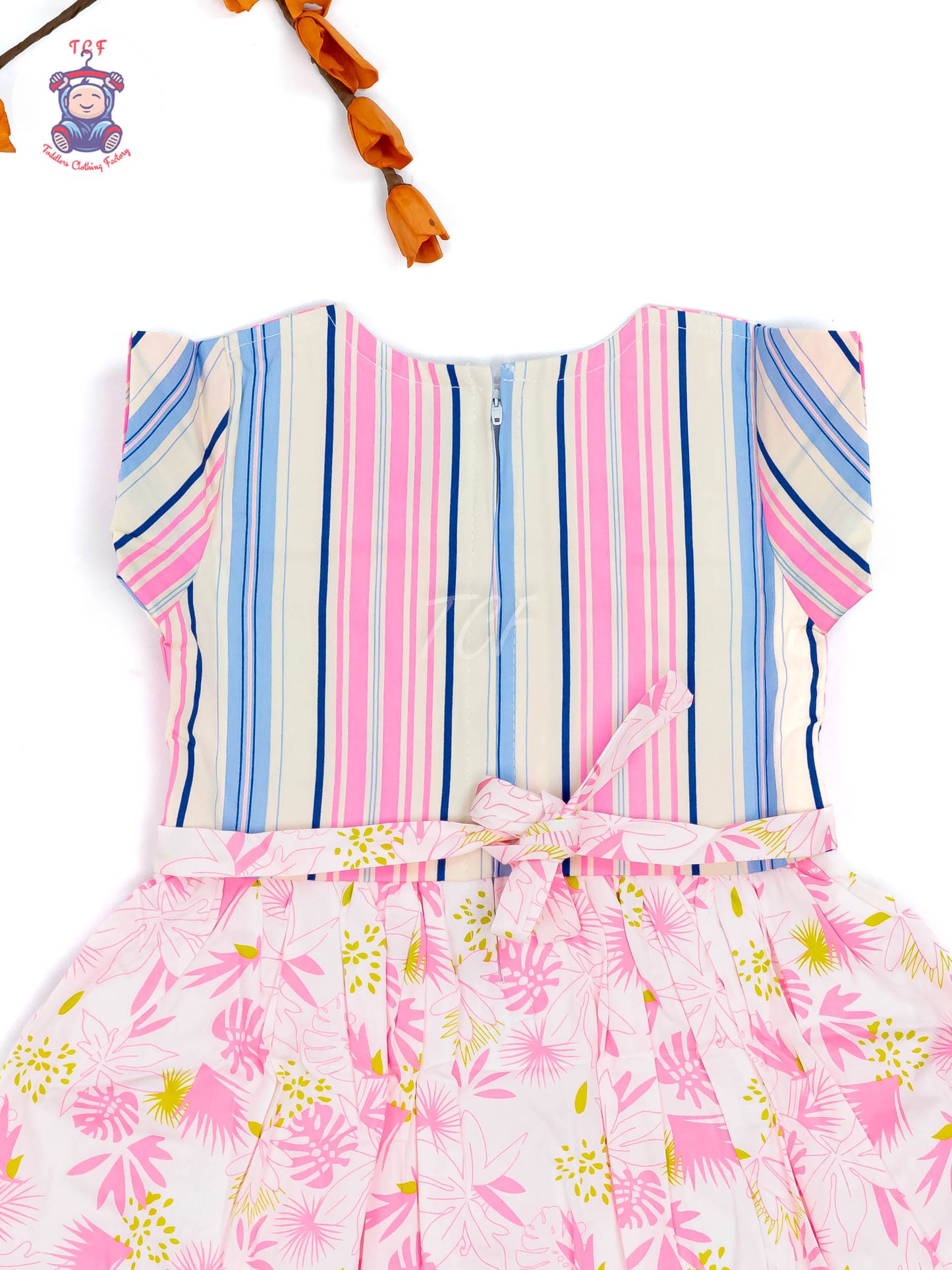Pink & White  Floral Printed - Girls Readymade Cotton Frocks