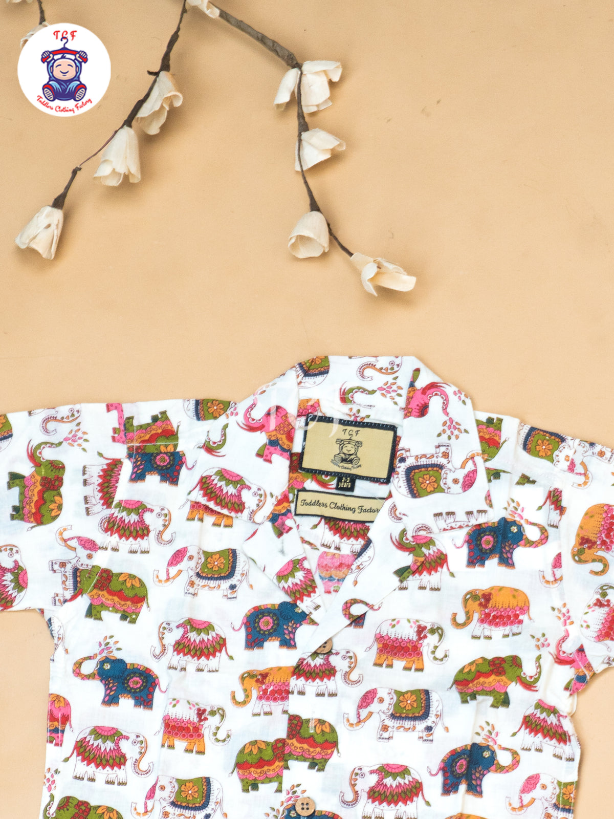Red - Boys Elephant Printed Spread Collor Shirts & Shorts