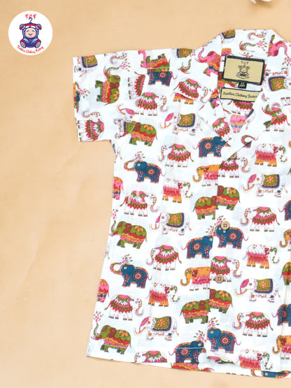 Red - Boys Elephant Printed Spread Collor Shirts & Shorts