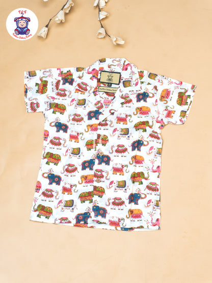 Red - Boys Elephant Printed Spread Collor Shirts & Shorts