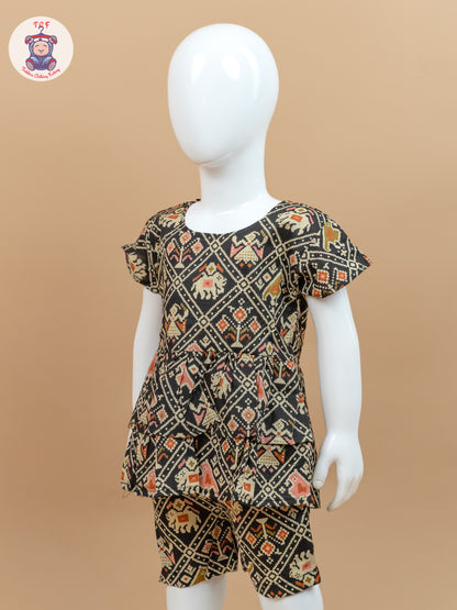 Black & Cream - Ajrakh printed Co-ords Sets