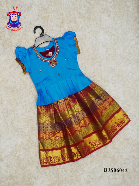 Sky Blue & Green - Pavadai Sattai
